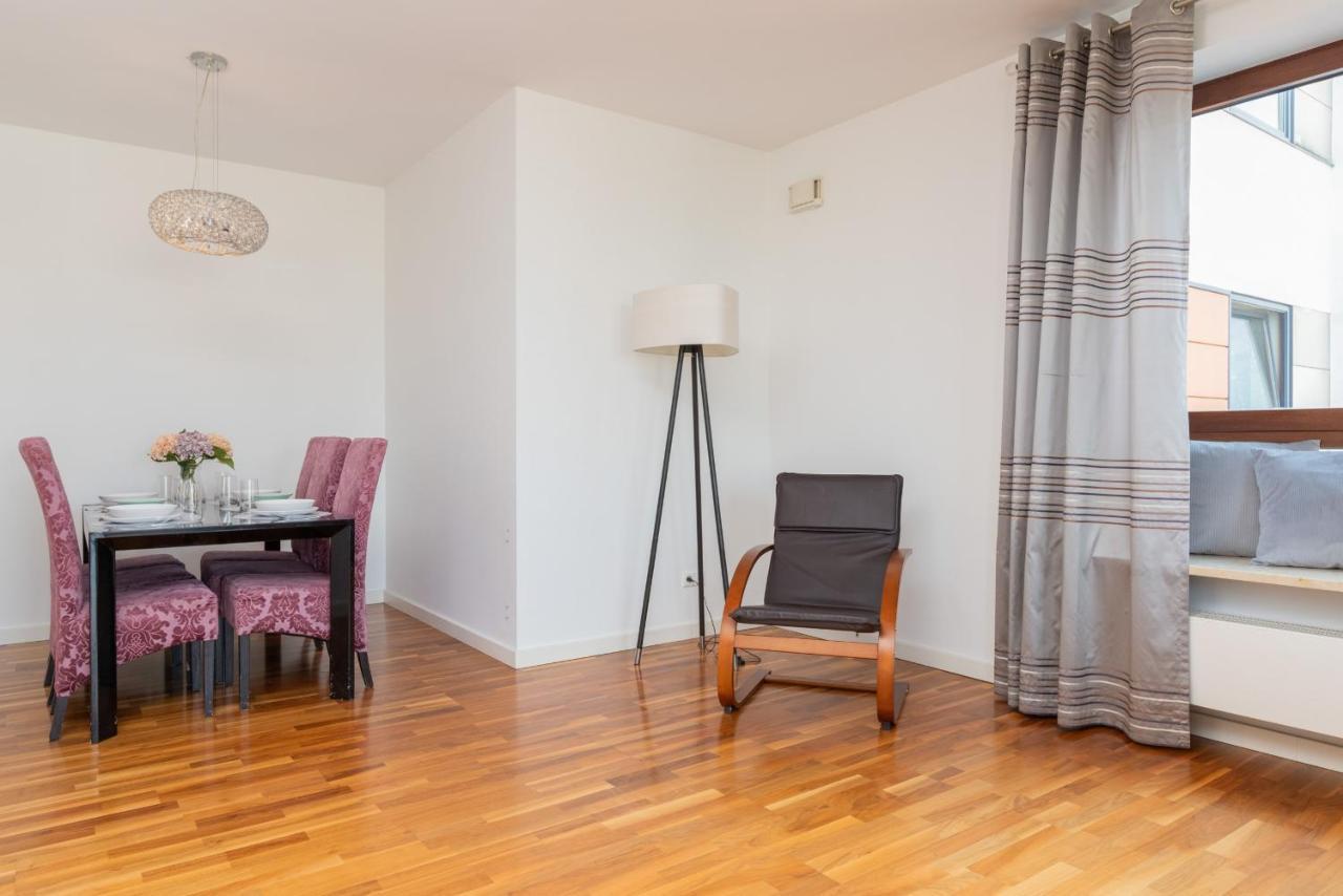 Atelier Residence Apartment By Noclegi Renters Varšava Exteriér fotografie