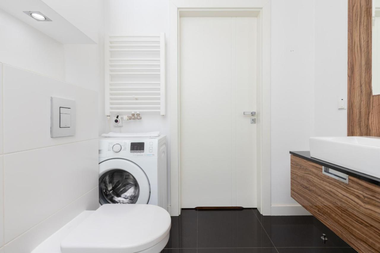Atelier Residence Apartment By Noclegi Renters Varšava Exteriér fotografie