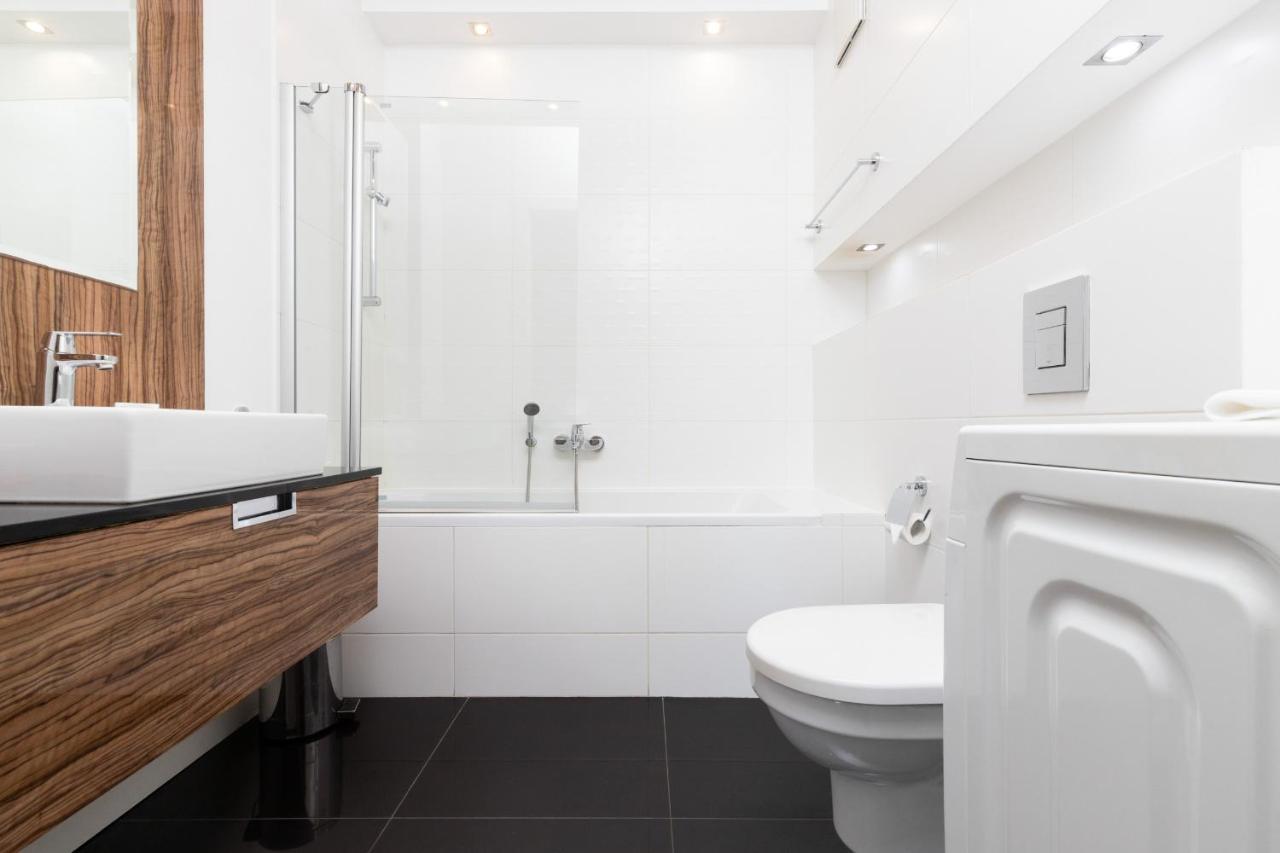 Atelier Residence Apartment By Noclegi Renters Varšava Exteriér fotografie